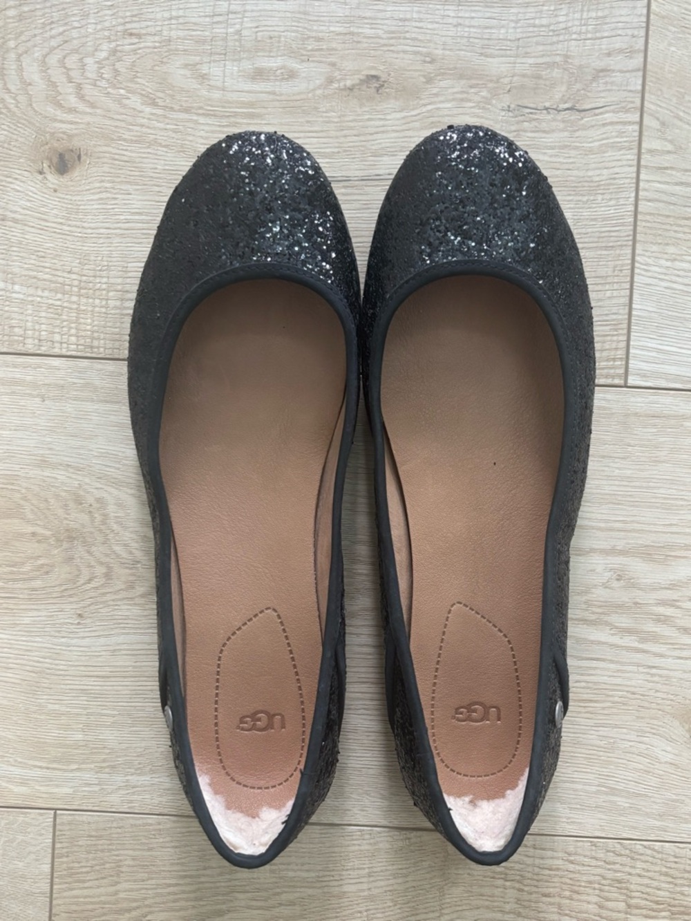 NWOT UGG Black Glitter Ballet Flat Shoes Size 10 Balletcore Black Flats